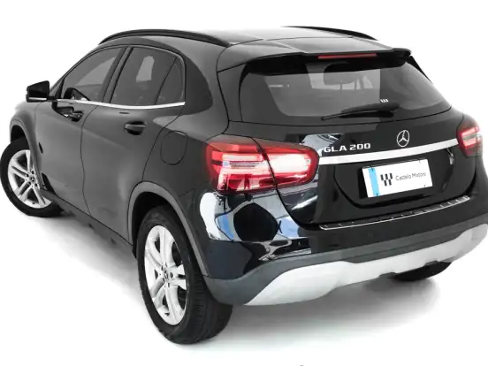 MERCEDES-BENZ-GLA 200-1.3 GCI GASOLINA STYLE 7G-DCT MERCEDES-BENZ-GLA 200-2020