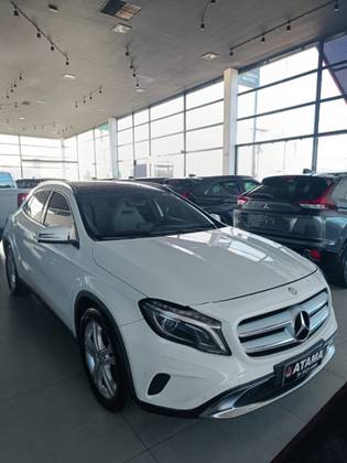 MERCEDES-BENZ GLA 200 1.6 CGI ADVANCE 16V TURBO GASOLINA 4P AUTOMÁTICO