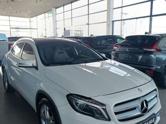 MERCEDES-BENZ-GLA 200-1.6 CGI ADVANCE 16V TURBO GASOLINA 4P AUTOMÁTICO MERCEDES-BENZ-GLA 200-2014