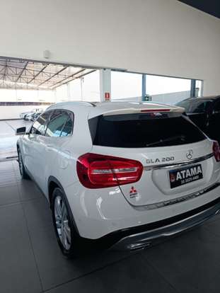 MERCEDES-BENZ-GLA 200-2014