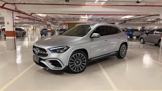 MERCEDES-BENZ GLA 200 1.3 MHEV AMG LINE 7G-DCT