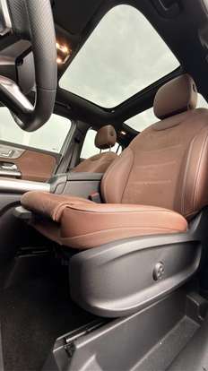 MERCEDES-BENZ-GLA 200-2024