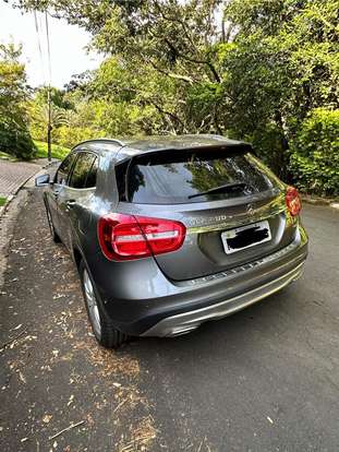MERCEDES-BENZ-GLA 200-2017