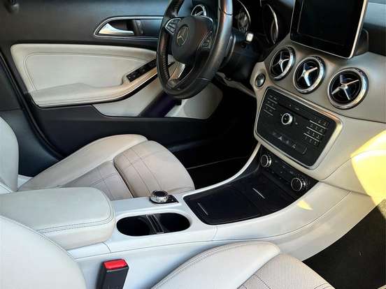 MERCEDES-BENZ-GLA 200-1.6 CGI ADVANCE 16V TURBO FLEX 4P AUTOMÁTICO MERCEDES-BENZ-GLA 200-2017