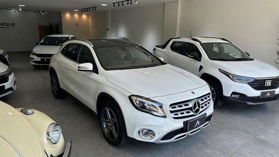 MERCEDES-BENZ-GLA 200-1.6 CGI FLEX ENDURO 7G-DCT MERCEDES-BENZ-GLA 200-2017