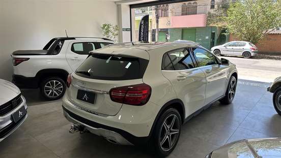 MERCEDES-BENZ-GLA 200-1.6 CGI FLEX ENDURO 7G-DCT MERCEDES-BENZ-GLA 200-2017
