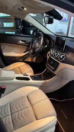 MERCEDES-BENZ GLA 200 1.6 CGI FLEX STYLE 7G-DCT