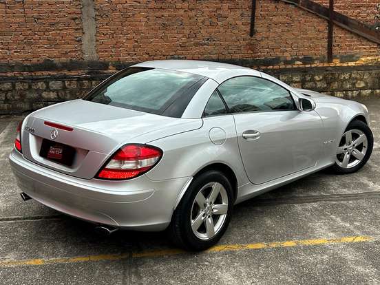 MERCEDES-BENZ-SLK 200-1.8 16V KOMPRESSOR GASOLINA AUTOMÁTICO MERCEDES-BENZ-SLK 200-2005