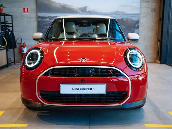MINI-COOPER-2.0 16V TWINPOWER GASOLINA S TOP 2P STEPTRONIC MINI-COOPER-2025