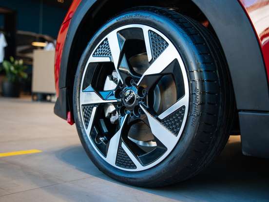 MINI-COOPER-2.0 16V TWINPOWER GASOLINA S TOP 2P STEPTRONIC MINI-COOPER-2025