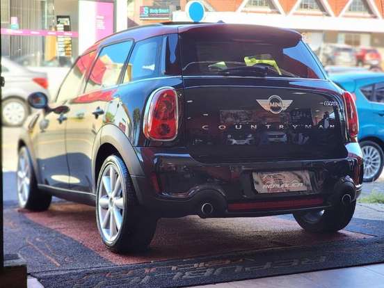 MINI-COUNTRYMAN-1.6 S ALL4 4X4 16V 184CV TURBO GASOLINA 4P AUTOMÁTICO MINI-COUNTRYMAN-2011