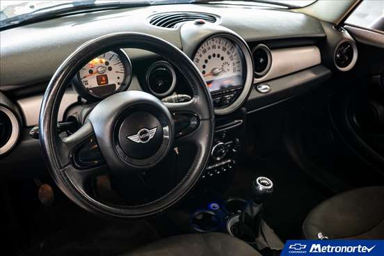 MINI-ONE-2012