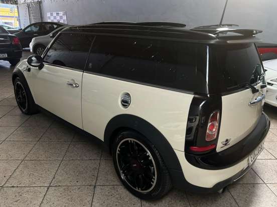 MINI-COOPER-1.6 S CLUBMAN HAMPTON 16V TURBO GASOLINA 3P AUTOMÁTICO MINI-COOPER-2011