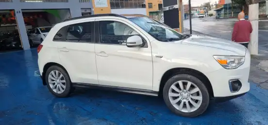 MITSUBISHI-ASX-2015