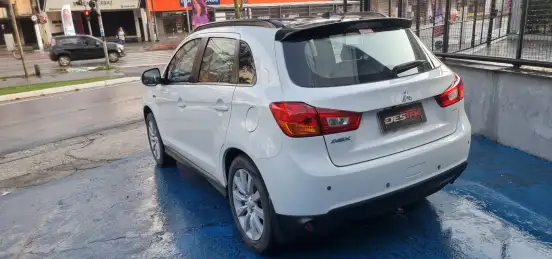 MITSUBISHI-ASX-2015