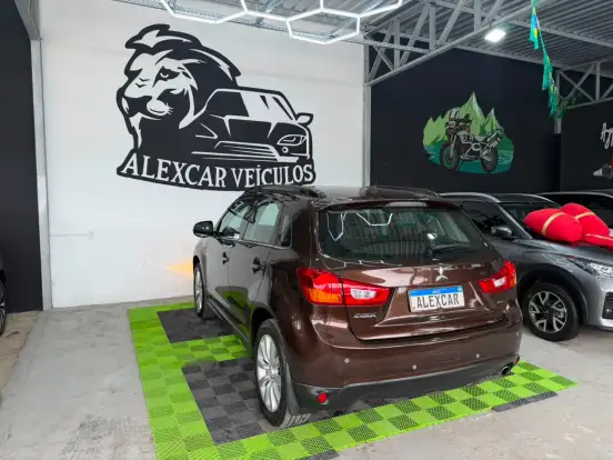 MITSUBISHI-ASX-2014