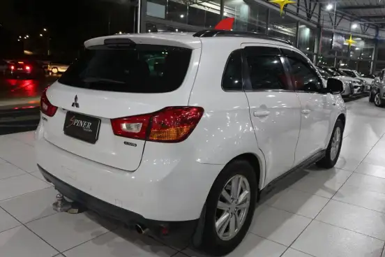 MITSUBISHI-ASX-2013