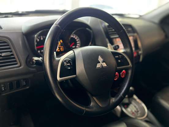 MITSUBISHI-ASX-2013