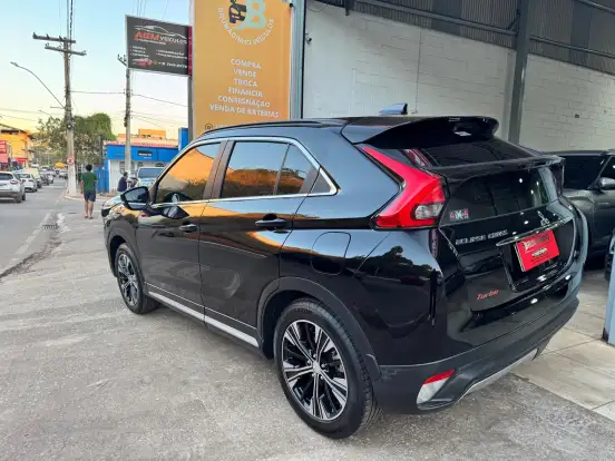 MITSUBISHI-ECLIPSE CROSS-1.5 MIVEC TURBO GASOLINA HPE CVT MITSUBISHI-ECLIPSE CROSS-2021