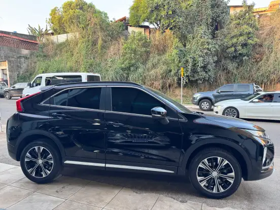 MITSUBISHI-ECLIPSE CROSS-2021