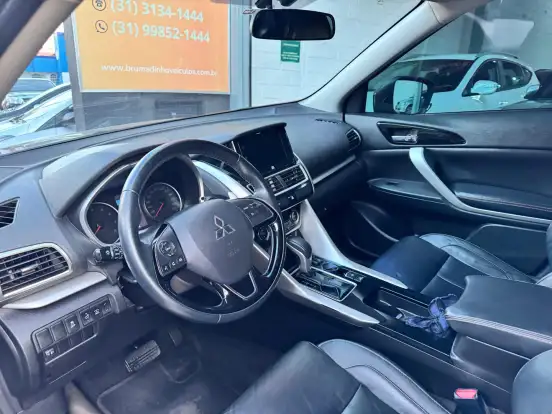 MITSUBISHI-ECLIPSE CROSS-2021