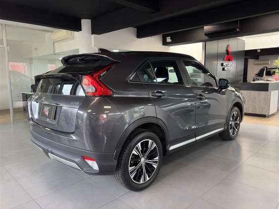 MITSUBISHI-ECLIPSE CROSS-1.5 MIVEC TURBO GASOLINA HPE CVT MITSUBISHI-ECLIPSE CROSS-2021