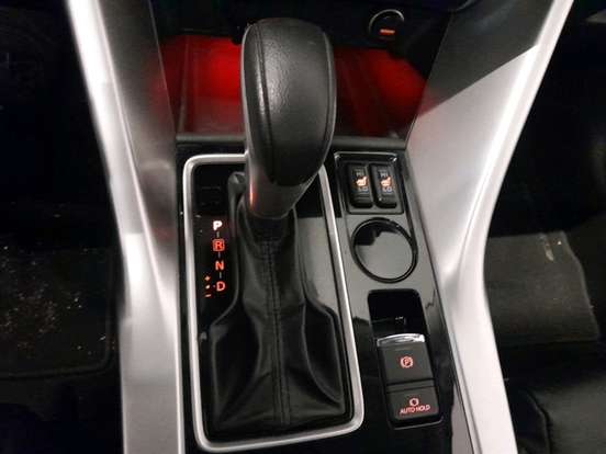 MITSUBISHI-ECLIPSE CROSS-1.5 MIVEC TURBO GASOLINA HPE-S CVT MITSUBISHI-ECLIPSE CROSS-2018