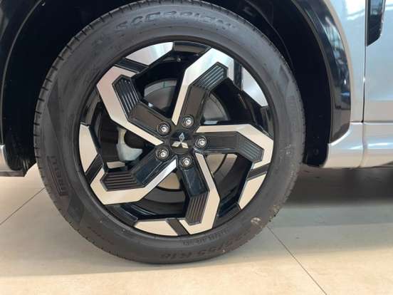 MITSUBISHI-ECLIPSE CROSS-2025