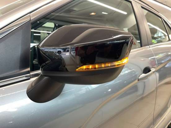 MITSUBISHI-ECLIPSE CROSS-1.5 MIVEC TURBO GASOLINA HPE-S CVT MITSUBISHI-ECLIPSE CROSS-2025