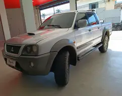 MITSUBISHI L200 OUTDOOR 2.5 GLS 4X4 CD 8V TURBO INTERCOOLER DIESEL 4P MANUAL MITSUBISHI L200 OUTDOOR 2.5 GLS 4X4 CD 8V TURBO INTERCOOLER DIESEL 4P MANUAL