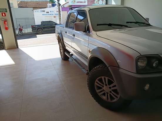 MITSUBISHI-L200 OUTDOOR-2.5 GLS 4X4 CD 8V TURBO INTERCOOLER DIESEL 4P MANUAL MITSUBISHI-L200 OUTDOOR-2007