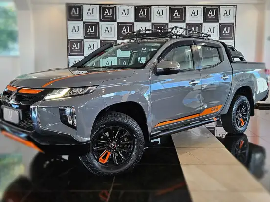 MITSUBISHI-L200 TRITON-2.4 16V TURBO DIESEL SPORT HPE-S SERTÕES CD 4P 4X4 AUTOMÁTICO MITSUBISHI-L200 TRITON-2023