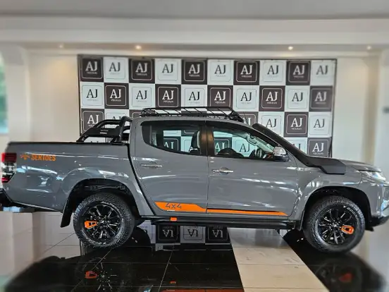 MITSUBISHI-L200 TRITON-2.4 16V TURBO DIESEL SPORT HPE-S SERTÕES CD 4P 4X4 AUTOMÁTICO MITSUBISHI-L200 TRITON-2023