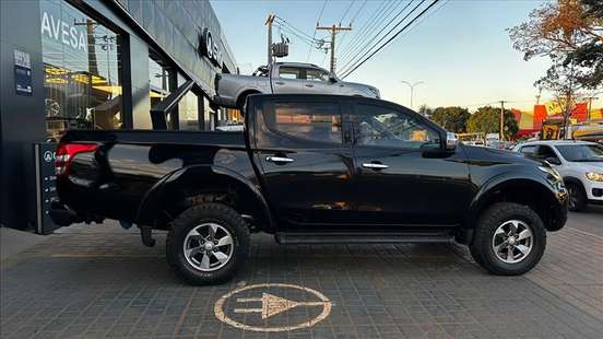 MITSUBISHI-L200 TRITON-2017