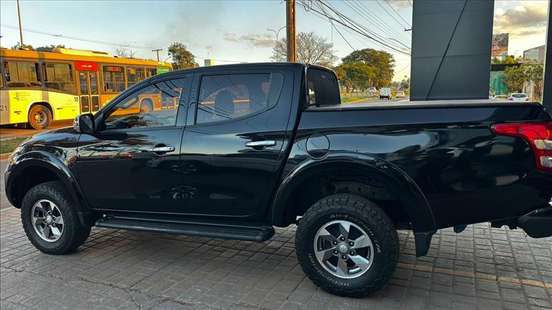 MITSUBISHI-L200 TRITON-2017