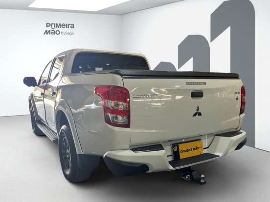 MITSUBISHI-L200 TRITON-2024