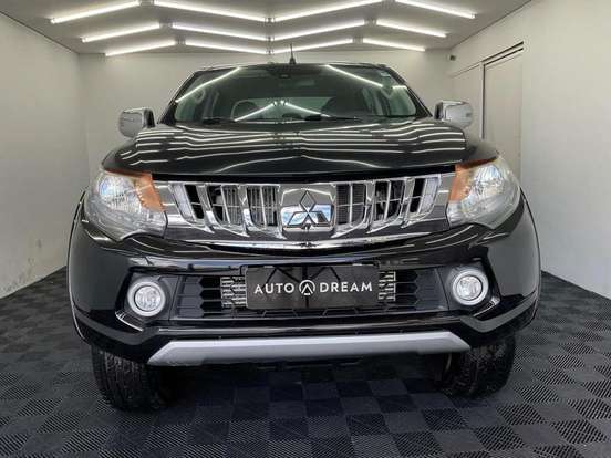 MITSUBISHI-L200 TRITON-2.4 16V TURBO DIESEL SPORT HPE CD 4P 4X4 AUTOMÁTICO MITSUBISHI-L200 TRITON-2018