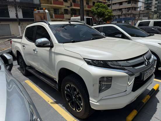 MITSUBISHI-L200 TRITON-2.4 16V TURBO DIESEL SPORT HPE CD 4P 4X4 AUTOMÁTICO MITSUBISHI-L200 TRITON-2024