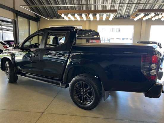 MITSUBISHI-L200 TRITON-2021