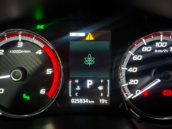 MITSUBISHI-L200 TRITON-2.4 16V TURBO DIESEL SPORT HPE-S TERRA CD 4P 4X4 AUTOMÁTICO MITSUBISHI-L200 TRITON-2024