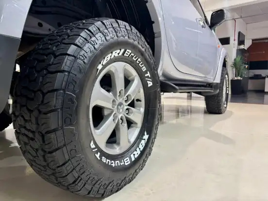 MITSUBISHI-L200 TRITON-2012