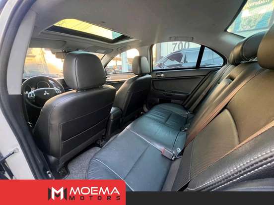 MITSUBISHI-LANCER-2015