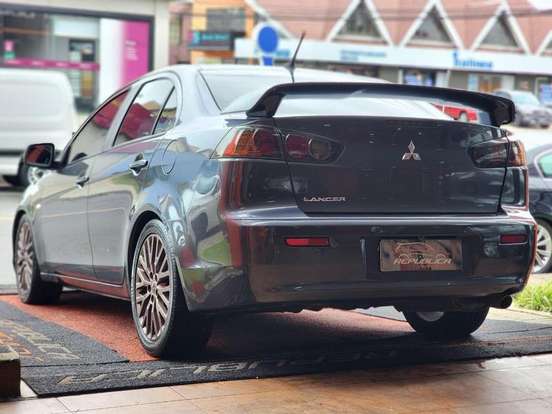 MITSUBISHI-LANCER-2.0 HL 16V GASOLINA 4P AUTOMÁTICO MITSUBISHI-LANCER-2016