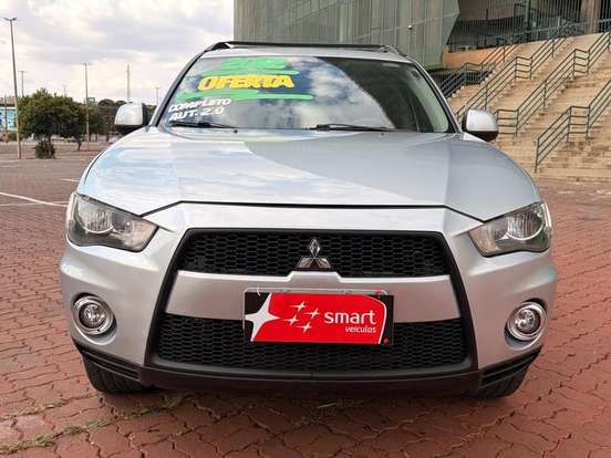 MITSUBISHI-OUTLANDER-2011