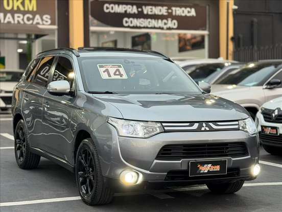 MITSUBISHI-OUTLANDER-2013
