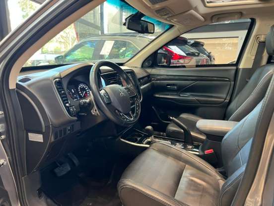 MITSUBISHI-OUTLANDER-2.0 16V GASOLINA 4P AUTOMÁTICO MITSUBISHI-OUTLANDER-2016