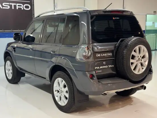 MITSUBISHI-PAJERO-2.5 HD 4X4 8V TURBO INTERCOOLER DIESEL 4P MANUAL MITSUBISHI-PAJERO-2011