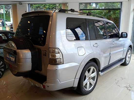 MITSUBISHI-PAJERO FULL-2012