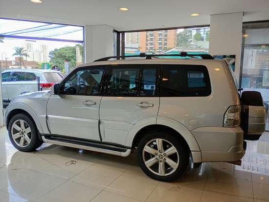MITSUBISHI-PAJERO FULL-2012