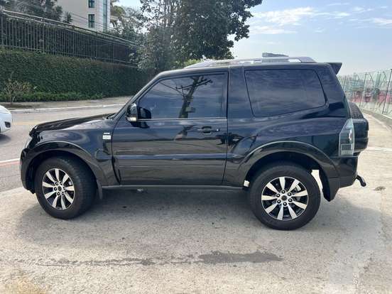 MITSUBISHI-PAJERO FULL-3.8 HPE 4X4 V6 24V GASOLINA 2P AUTOMÁTICO MITSUBISHI-PAJERO FULL-2010